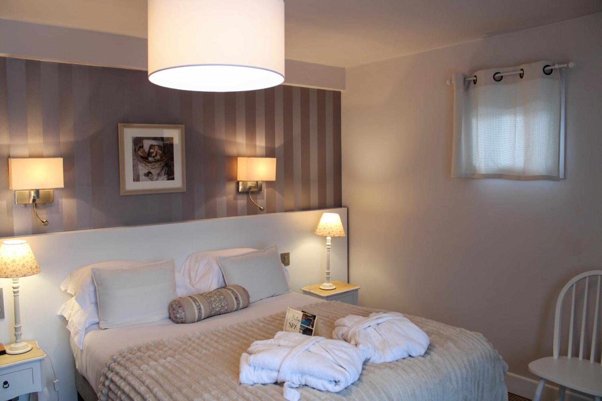 Le Bailliage Hotel & Spa Salers Εξωτερικό φωτογραφία